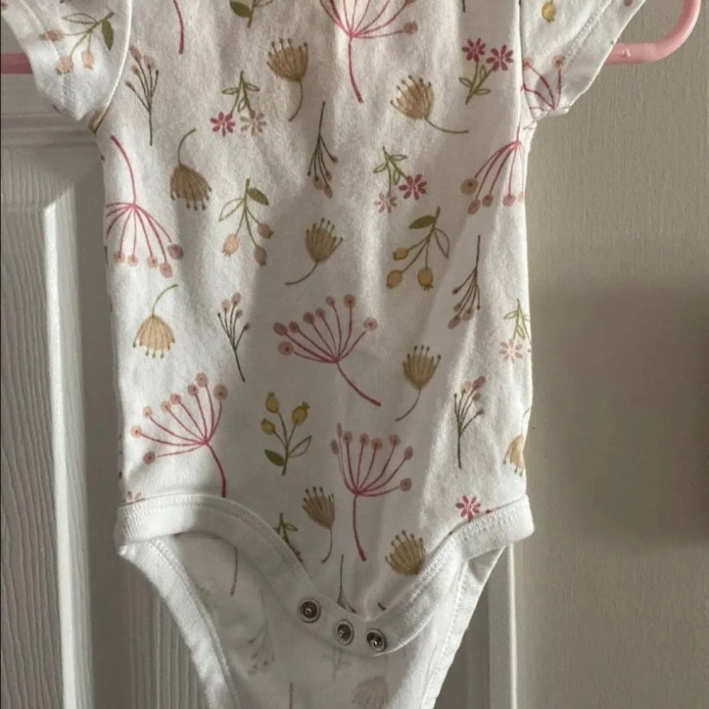 White and Pink Floral Bodysuit with Ruffled Sleeves